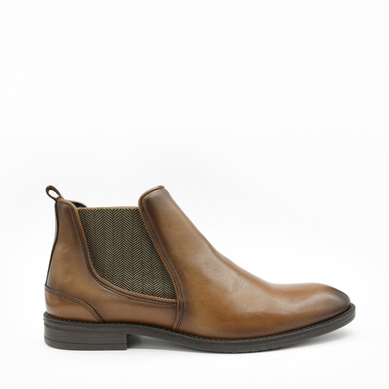EDGER. des Chelsea boots hommes en cuir cognac