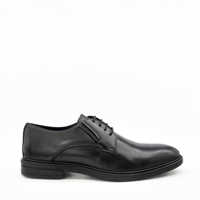 EDRAN, des chaussures derbies hommes en cuir noir