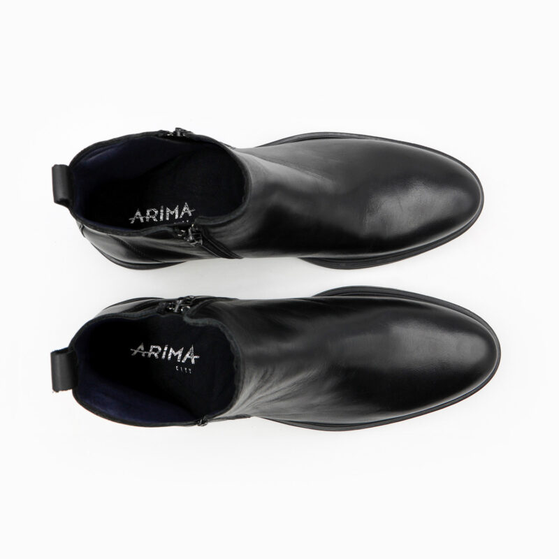 EVAN, des Bottines homme avec fermeture éclair sur le côté en cuir noir, vue de dessus, de la collection ARIMA CITY