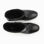 LIMPICA, des bottines à plateformes en cuir de couleur noir de la collection REBELLES chez ARIMA, vue de dessus