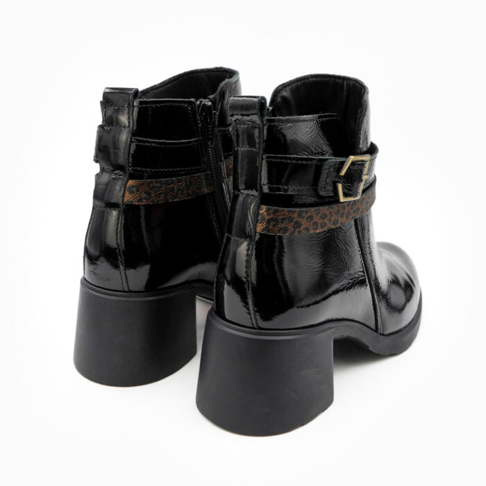 LOUISA, des bottines vernis noir femme en cuir LWG, vue de trois quarts arrière