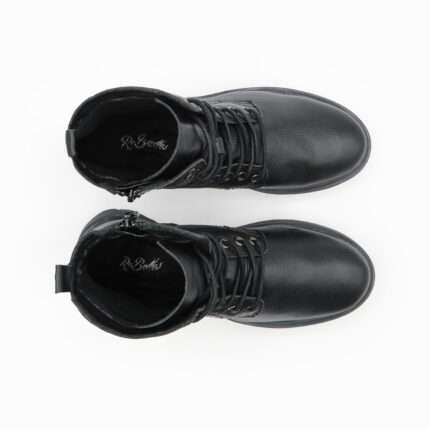 SUZON, des bottines à lacets femmes en cuir noir de la collection REBELLES chez ARIMA, vue de dessus