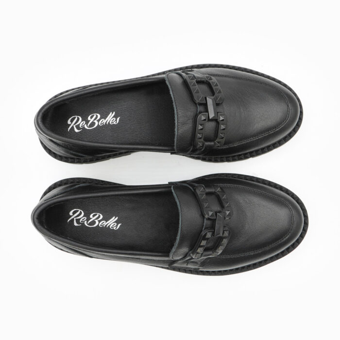ZELIE, des mocassins femme plateforme à semelle crantée de couleur noir de la collection REBELLES de chez ARIMA, vue de dessus
