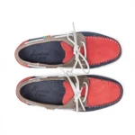 Chaussures bateau en cuir marine rouge gris