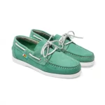 Chaussures bateau en cuir vert