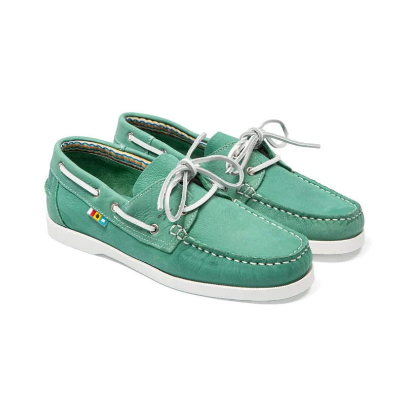 Chaussures bateau en cuir vert