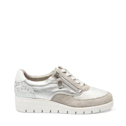 Baskets confort femme en cuir gris vue de profil