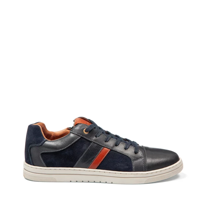 Sneakers homme tendance cuir marine vue de profil