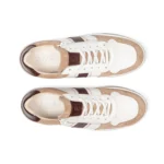 Sneakers homme en cuir couleur beige blanc vue de dessus