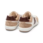 Sneakers homme en cuir couleur beige blanc vue de 3-4 arriere