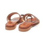 Mules plates pour femme vue de 3-4 arrière couleur cognac