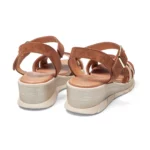 Sandales confort femme cuir couleur marron vue de 3-4 arrière