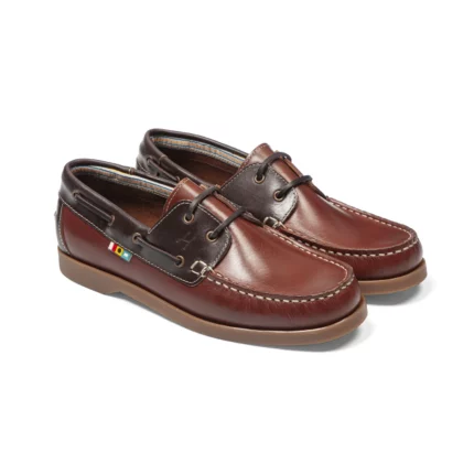 Chaussures bateau homme cuir traité eau de mer couleur cognac ebene vue de 3-4 avant