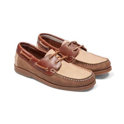 Chaussures bateau homme cuir traité eau de mer couleur taupe cognac vue de 3-4 avant